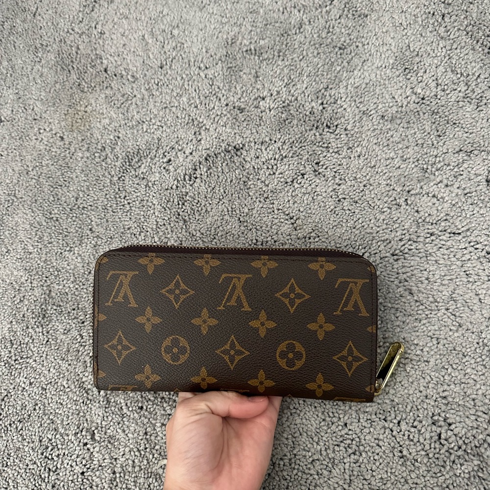 Louis Vuitton Wallet